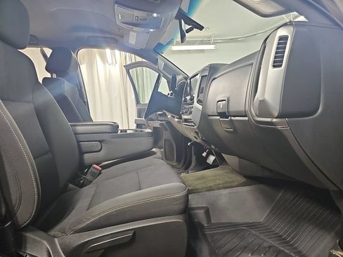 Certified 2018 GMC Sierra 2500 SLE w/ HD SLE Preferred Plus Package AWD/4WD image 13