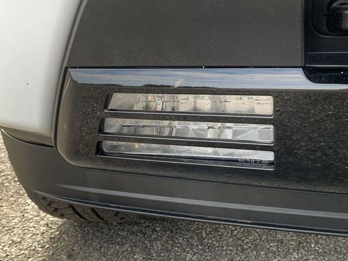 Used 2022 Chevrolet Silverado 1500 RST image 10