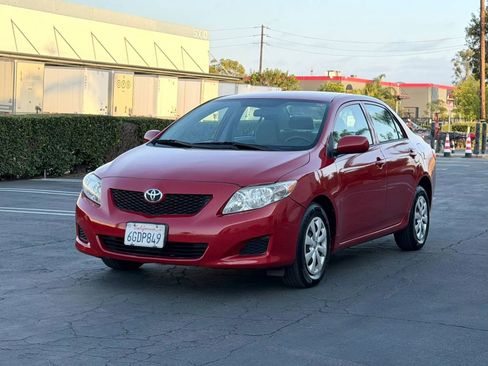 Used 2010 Toyota Corolla LE FWD image 8