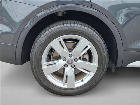 Used 2018 Audi Q5 2.0T Premium Plus AWD/4WD image 22