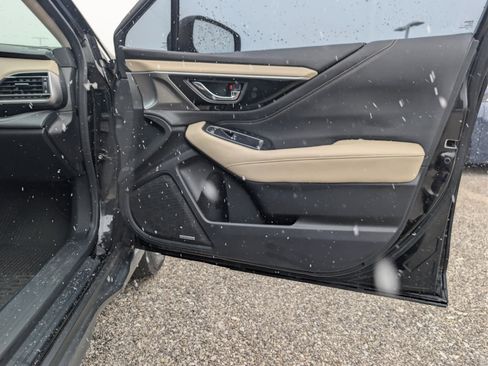 Used 2020 Subaru Outback Limited image 38