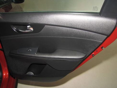 Used 2020 Kia Forte GT-Line w/ GT-Line Premium Package image 20