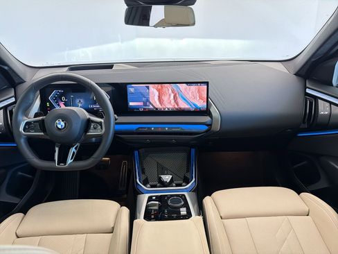 Used 2025 BMW X3 xDrive30i w/ Premium Package AWD/4WD image 17
