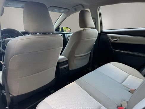 Used 2014 Toyota Corolla LE FWD image 33