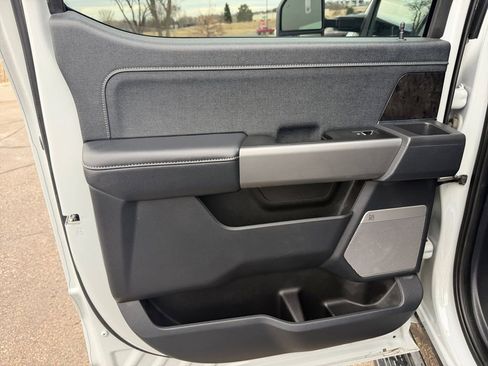 Used 2025 Ford F350 Lariat w/ Lariat Ultimate Package image 24