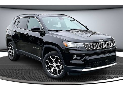 Used 2024 Jeep Compass Limited AWD/4WD image 15