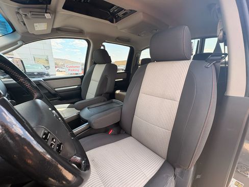 Used 2008 Nissan Titan PRO-4X AWD/4WD image 16