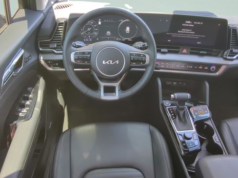 Certified 2025 Kia Sportage SX image 13