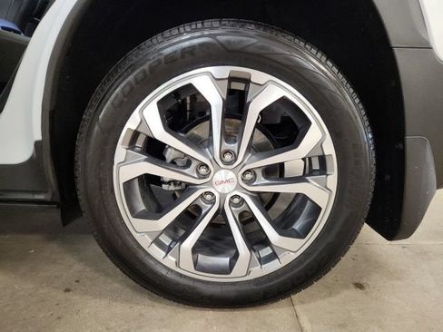 Used 2020 GMC Terrain SLT w/ Preferred Package AWD/4WD image 27