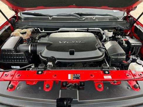 Used 2018 Chevrolet Colorado LT image 22