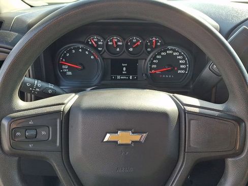 Used 2021 Chevrolet Silverado 1500 Custom AWD/4WD image 17