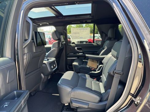 New 2026 Ford Expedition Platinum AWD/4WD image 13