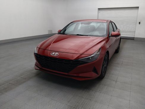 Used 2023 Hyundai Elantra SEL FWD image 15