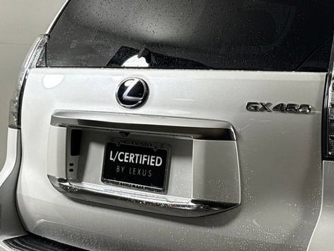 Certified 2023 Lexus GX 460 Premium w/ Premium Package AWD/4WD image 16