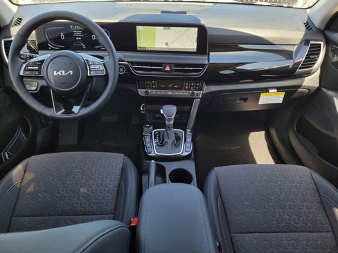 New 2026 Kia Seltos S AWD/4WD image 13