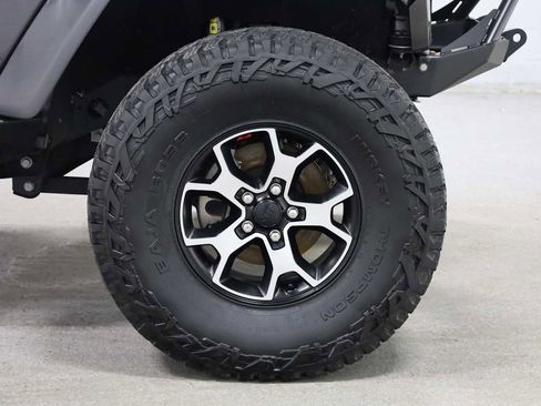 Used 2021 Jeep Wrangler Unlimited Rubicon image 12