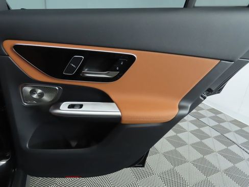 Certified 2026 Mercedes-Benz GLC 300 image 28