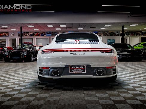 Used 2024 Porsche 911 Carrera S RWD image 26