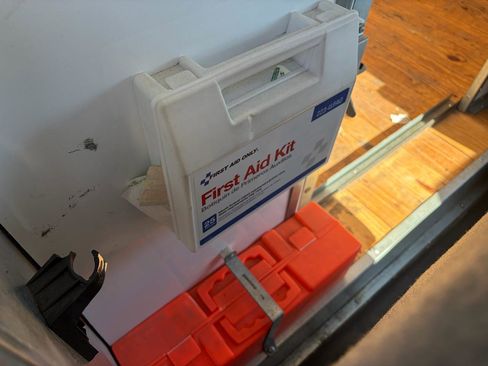 Used 2024 Ford E-350 and Econoline 350 Super Duty w/ Power Windows & Locks Group image 30