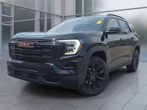 Used 2025 GMC Terrain Elevation w/ Elevation Premium Package AWD/4WD image 1