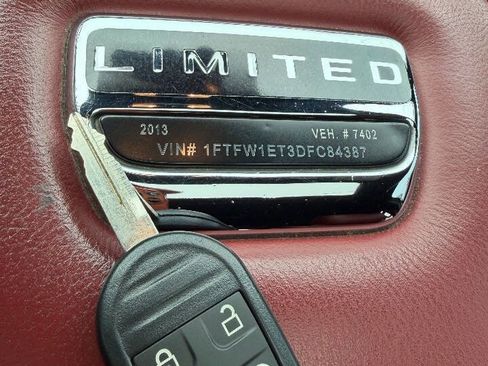 Used 2013 Ford F150 Limited image 25