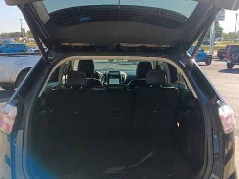 Used 2024 Ford Edge Titanium image 23