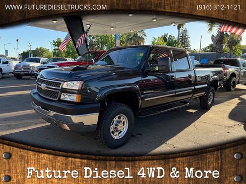 Used 2005 Chevrolet Silverado 2500 LS image 1