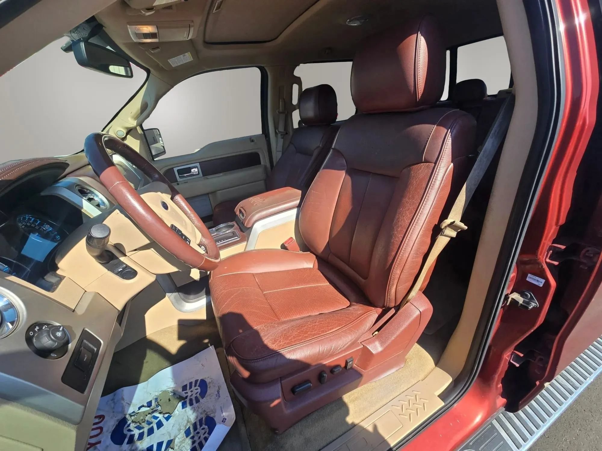 Used 2014 Ford F150 King Ranch w/ King Ranch Luxury Package AWD/4WD image 15
