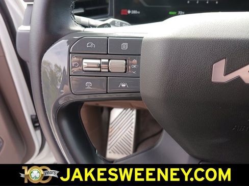 Used 2024 Kia EV9 GT-Line image 16