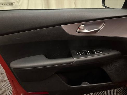 Certified 2024 Kia Forte LXS w/ LXS Technology Package FWD image 11