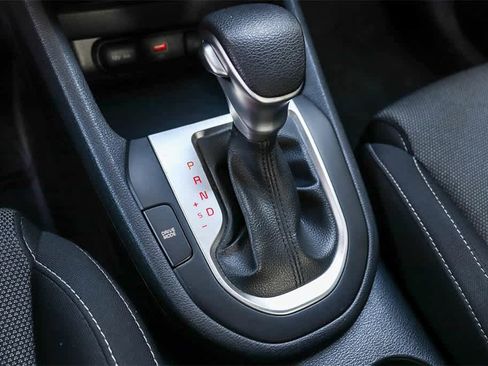 Used 2024 Kia Forte LXS image 20