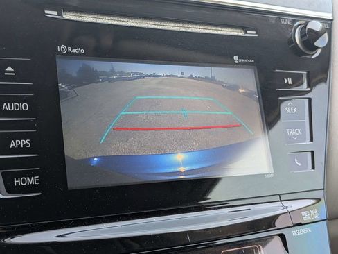 Used 2015 Toyota Prius V Three FWD image 21