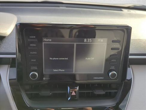 Used 2022 Toyota Corolla Cross L image 19