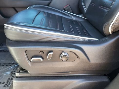 Used 2024 GMC Sierra 1500 AT4X AWD/4WD image 21