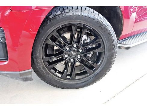 Used 2022 Ford Expedition Max XLT AWD/4WD image 30