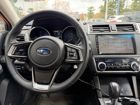 Used 2019 Subaru Outback 2.5i Limited AWD/4WD image 19