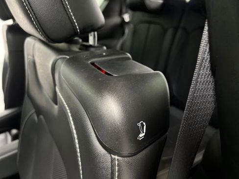 Used 2024 Jeep Grand Cherokee L Limited w/ Luxury Tech Group II image 15