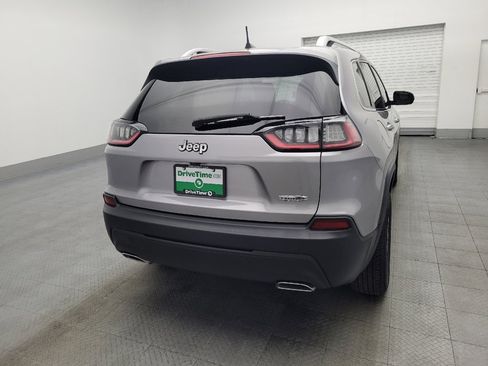 Used 2019 Jeep Cherokee Latitude Plus image 6