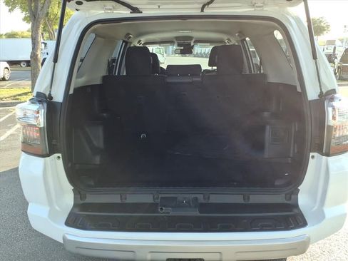 Used 2021 Toyota 4Runner TRD Off-Road image 12
