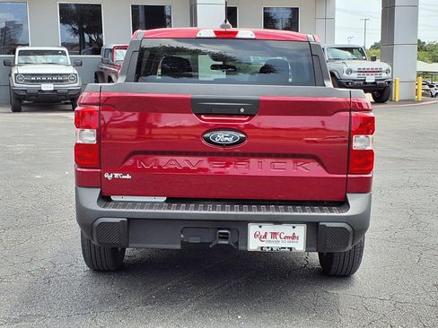 Used 2025 Ford Maverick XLT w/ Equipment Group 302A AWD/4WD image 7