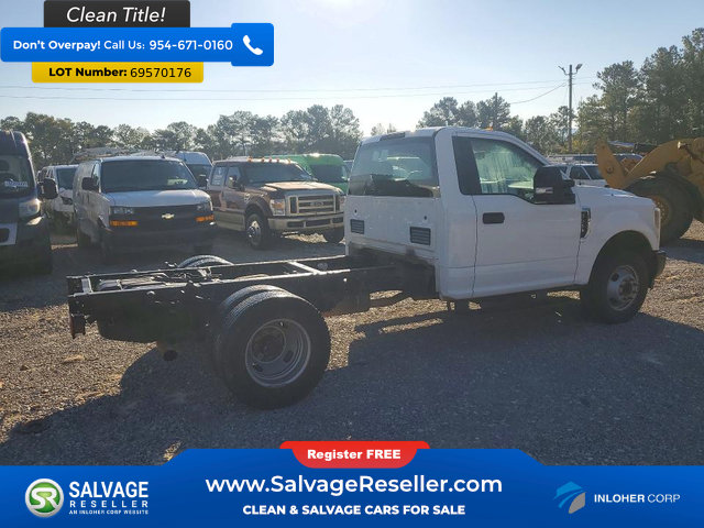 Used 2019 Ford F350 XL w/ Power Equipment Group RWD image 4
