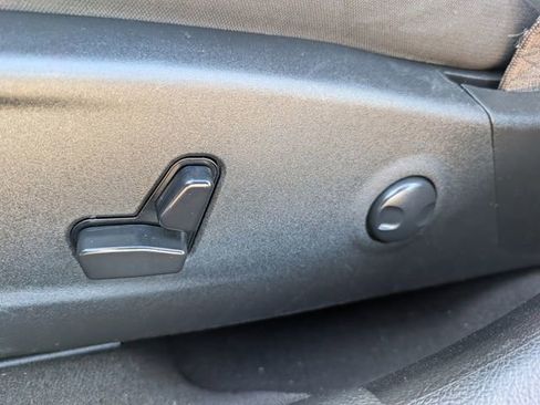 Used 2023 Dodge Charger SXT image 24