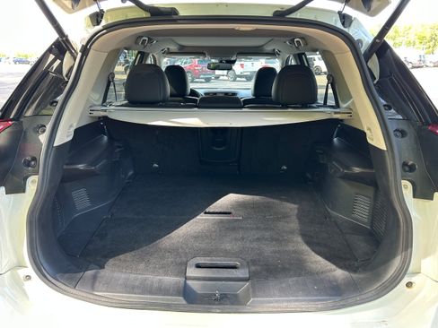 Used 2020 Nissan Rogue SL AWD/4WD image 21