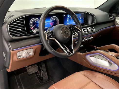 Used 2025 Mercedes-Benz GLE 350 4MATIC image 17