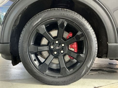 Used 2023 Ford Explorer ST w/ Equipment Group 401A AWD/4WD image 13