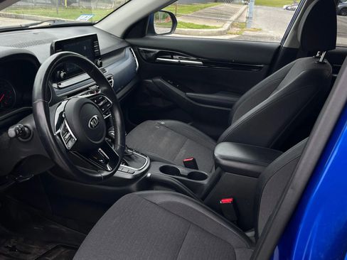 Used 2021 Kia Seltos S AWD/4WD image 15