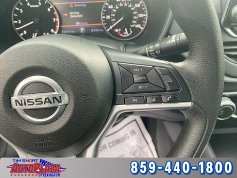 Used 2022 Nissan Altima 2.5 SV FWD image 14