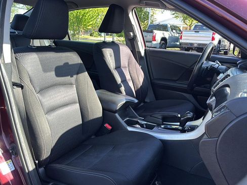 Used 2015 Honda Accord Sport image 19