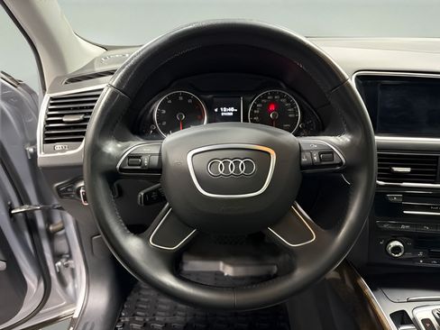 Used 2016 Audi Q5 2.0T Premium Plus w/ Technology Package AWD/4WD image 17