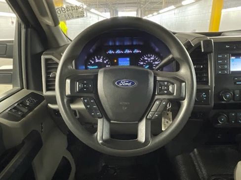 Used 2022 Ford F250 XL w/ Power Equipment Group AWD/4WD image 17